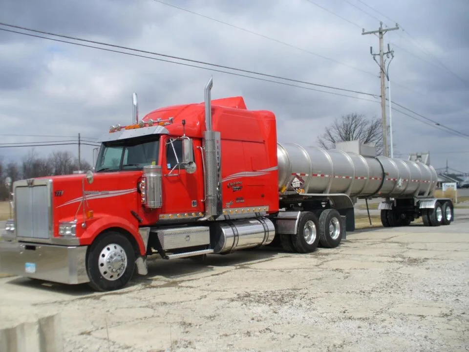 Cessna Transport semi truck